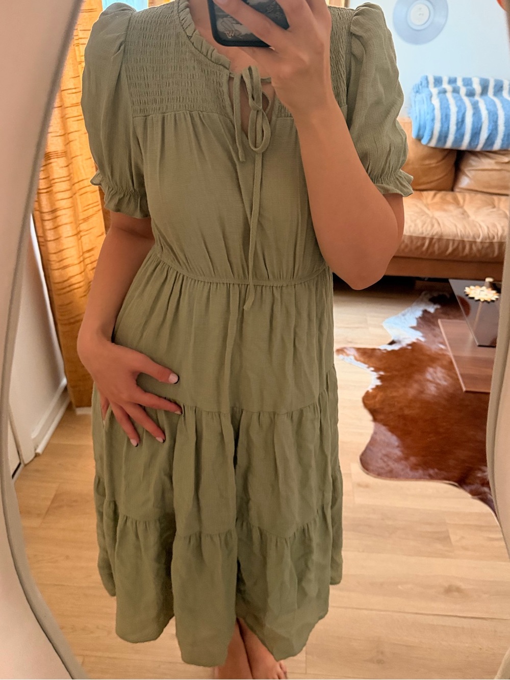Olive Green Tiered Puff-Sleeve Midi Dress
